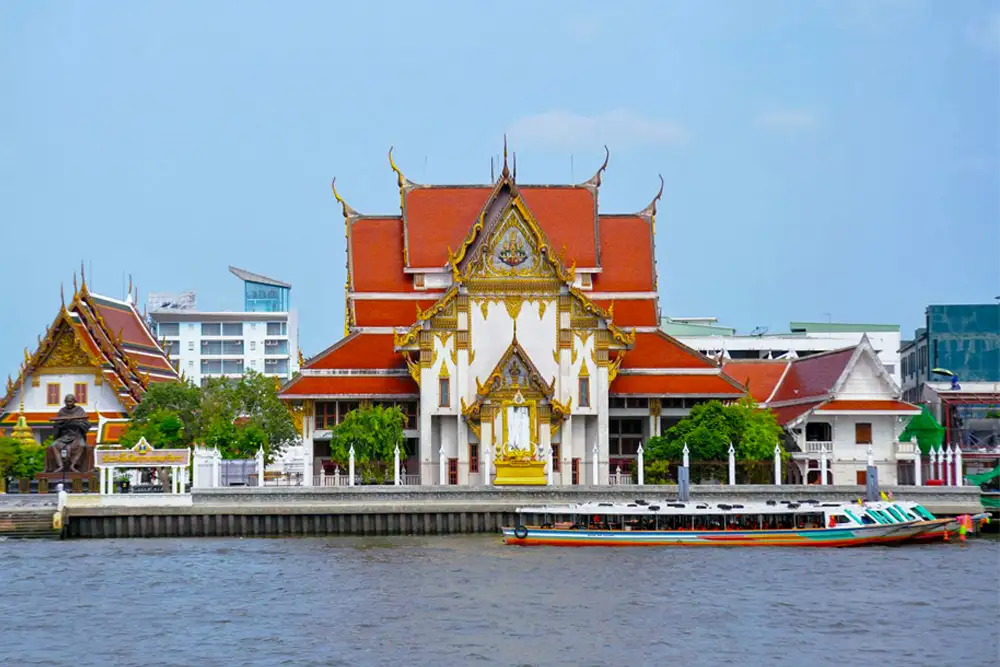 Where to Stay in Bangkok as a First-Timer